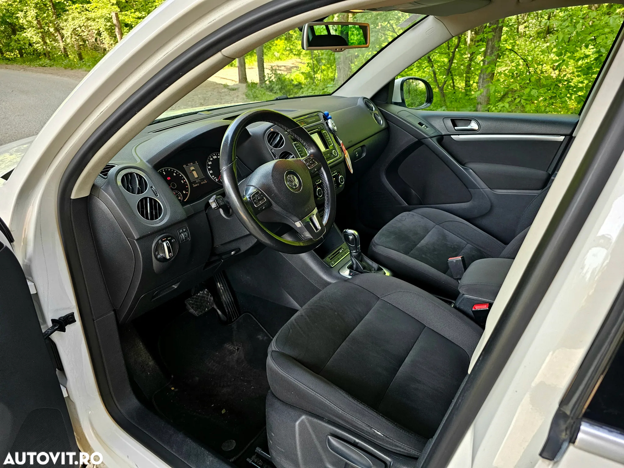 Volkswagen Tiguan 2.0 TDI 4Motion DSG Track & Style - 20