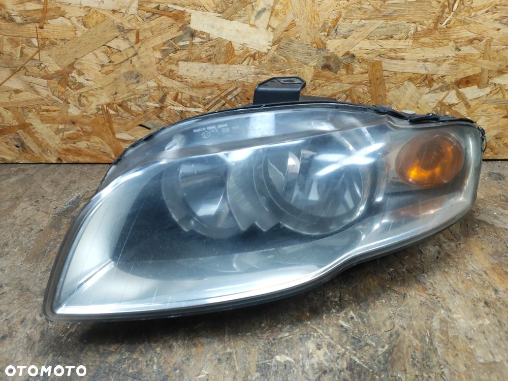 lampa przód lewa ZWYKŁA 8E0941003AJ / 0301219201 EUROPA kompletna do Audi A4 B7 04-08r