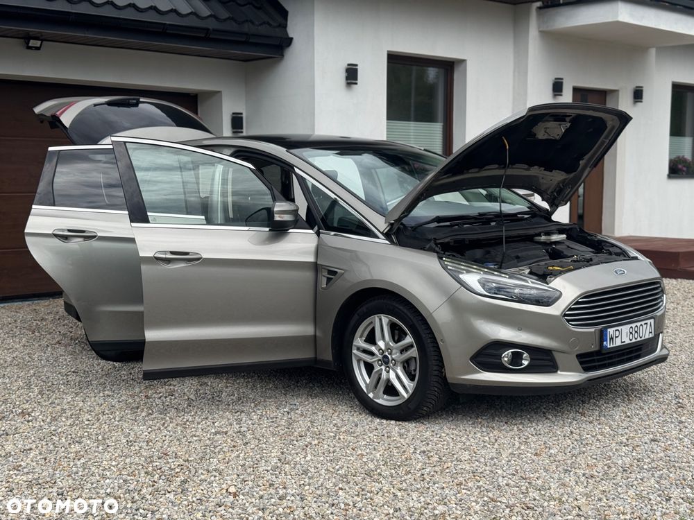 Ford S-Max 2.0 TDCi 4WD Titanium PowerShift - 11