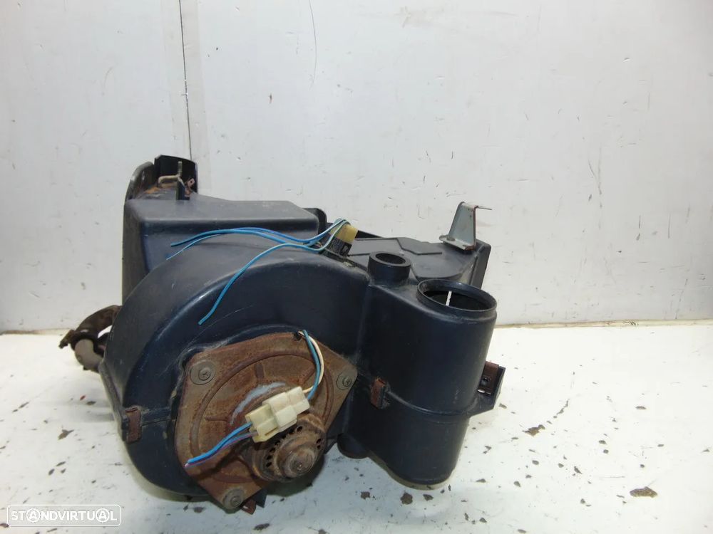 Toyota Hiace chaufagem - 1