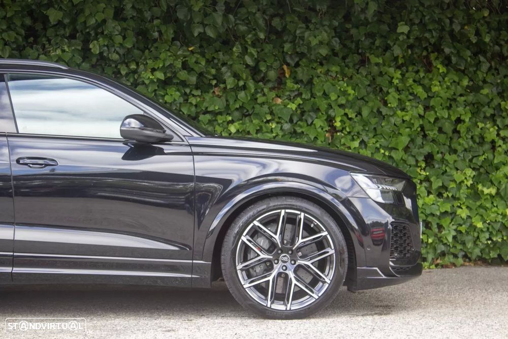 Audi RS Q8 4.0 TFSI quattro Tiptronic - 6