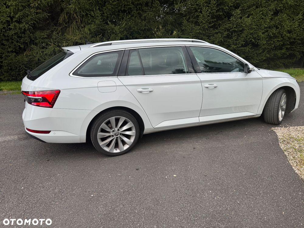 Skoda Superb 2.0 TDI DSG Premium Edition - 3