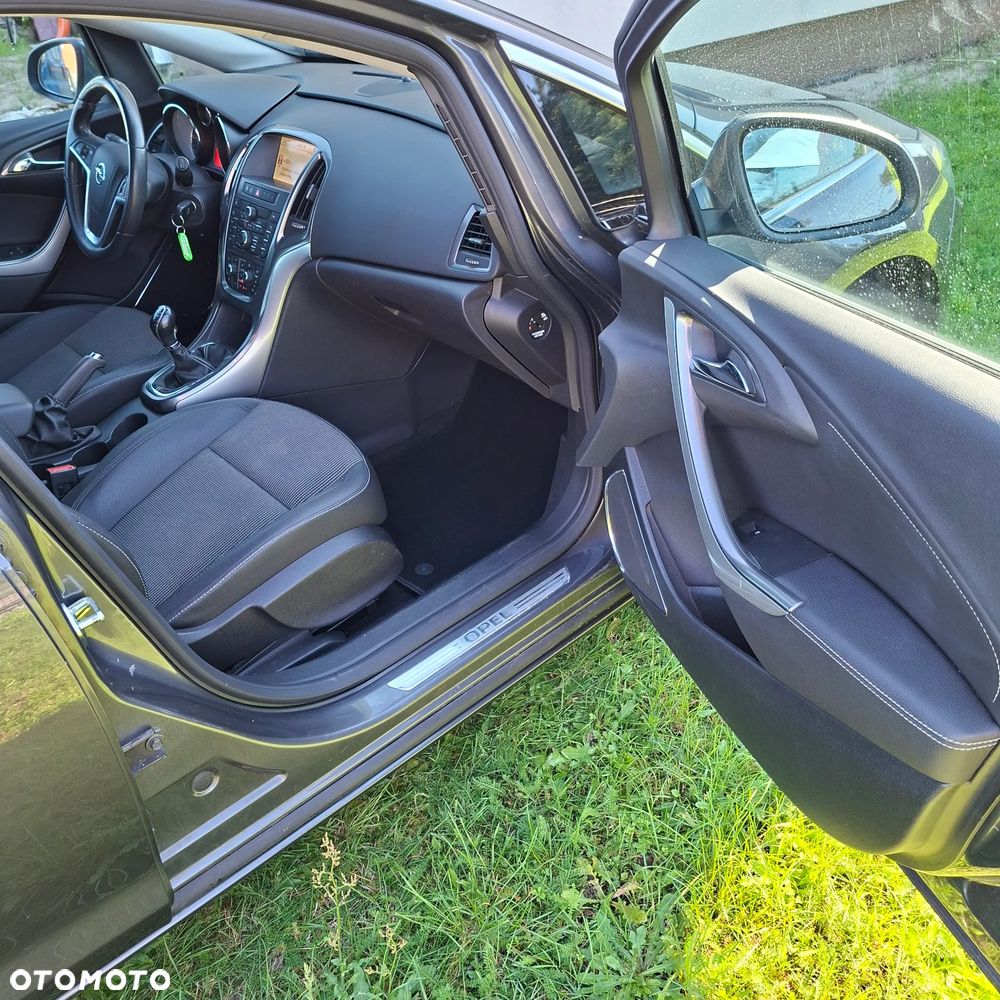 Opel Astra 1.4 Turbo Cosmo - 22