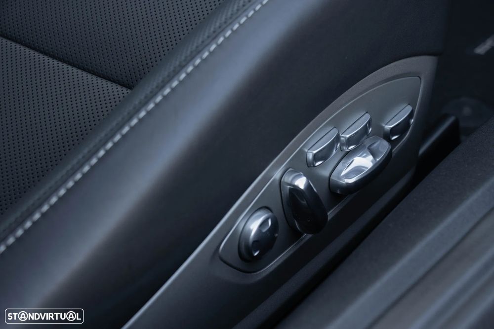 Porsche 911 (991) Carrera S PDK 50 Anos - 35
