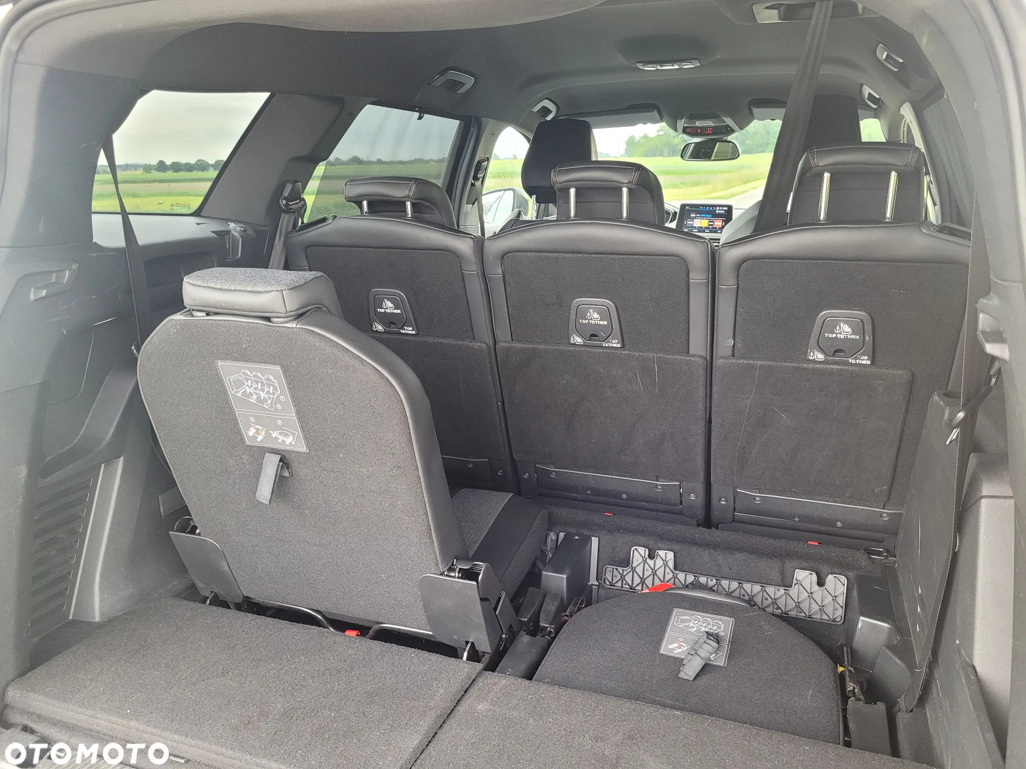 Peugeot 5008 - 23