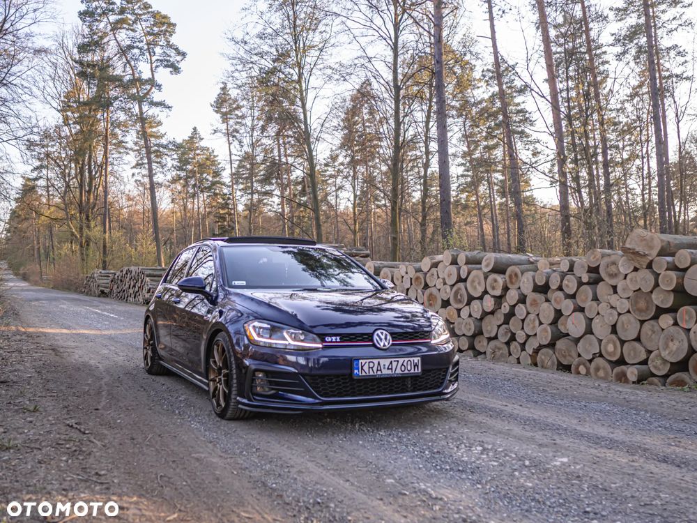 Volkswagen Golf GTI Performance BlueMotion Technology DSG - 15