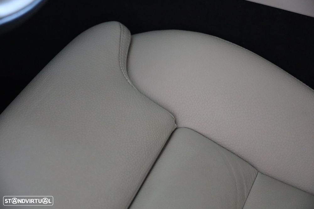 Volvo V90 2.0 T6 PHEV Inscription Expression AWD - 12