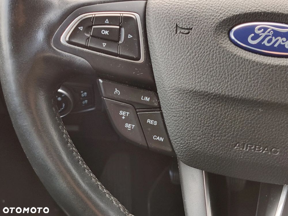 Ford Focus 1.0 EcoBoost Trend Edition Business - 9