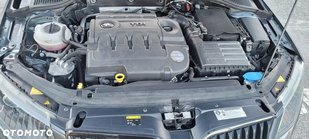 Skoda Octavia 2.0 TDI RS EU6 - 35