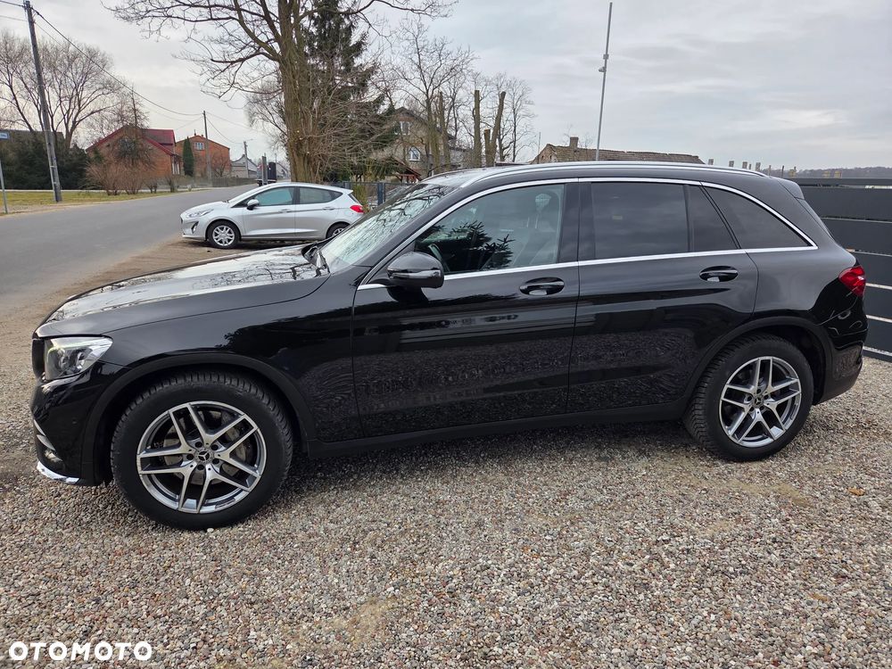 Mercedes-Benz GLC 250 d 4Matic 9G-TRONIC AMG Line - 16