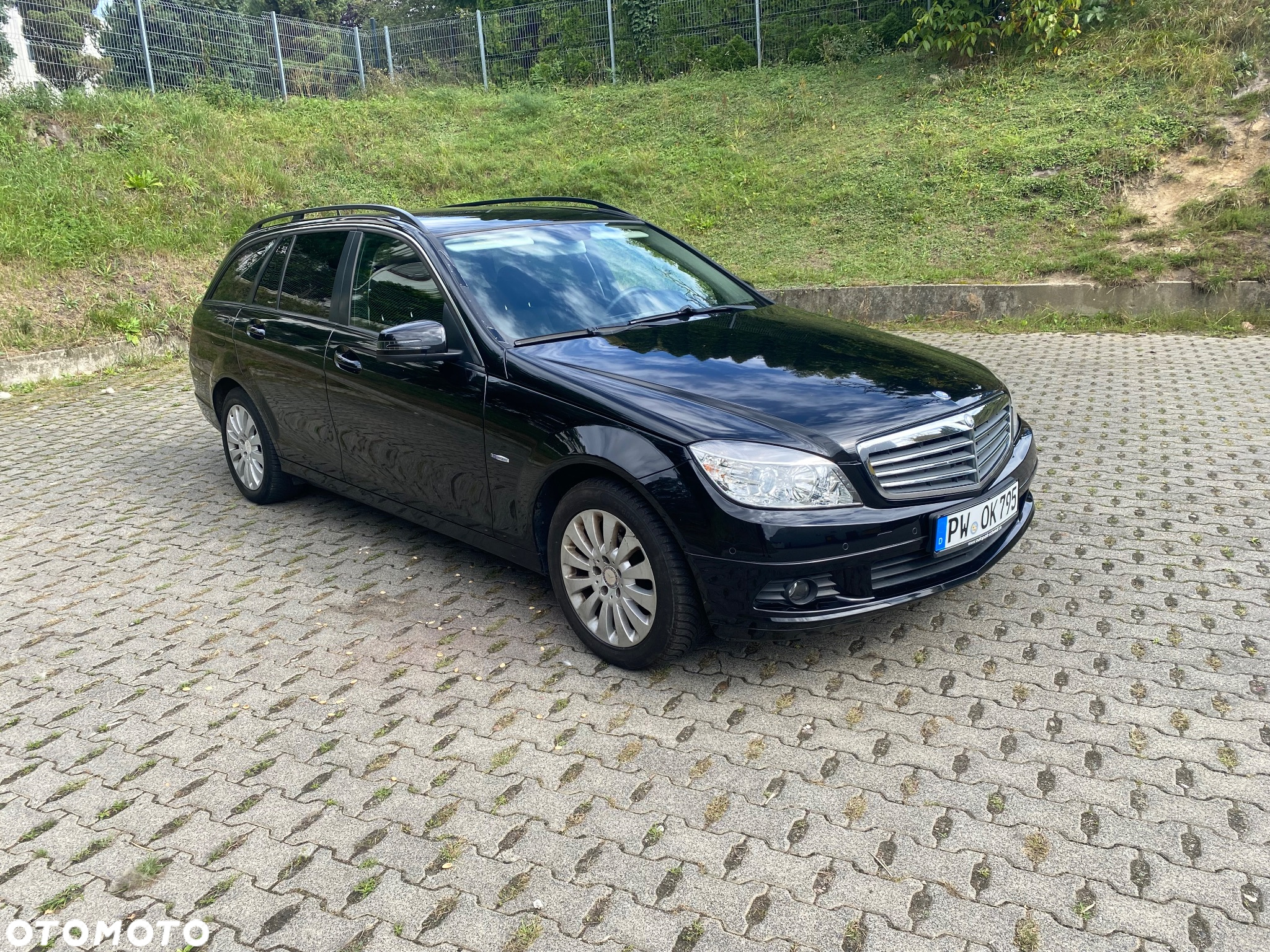 Mercedes-Benz Klasa C 180 T Kompressor BlueEFFICIENCY Elegance - 7