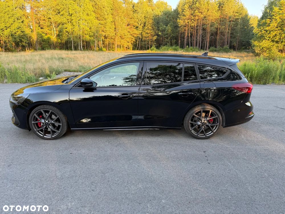 Ford Focus 2.3 EcoBoost ST X - 11