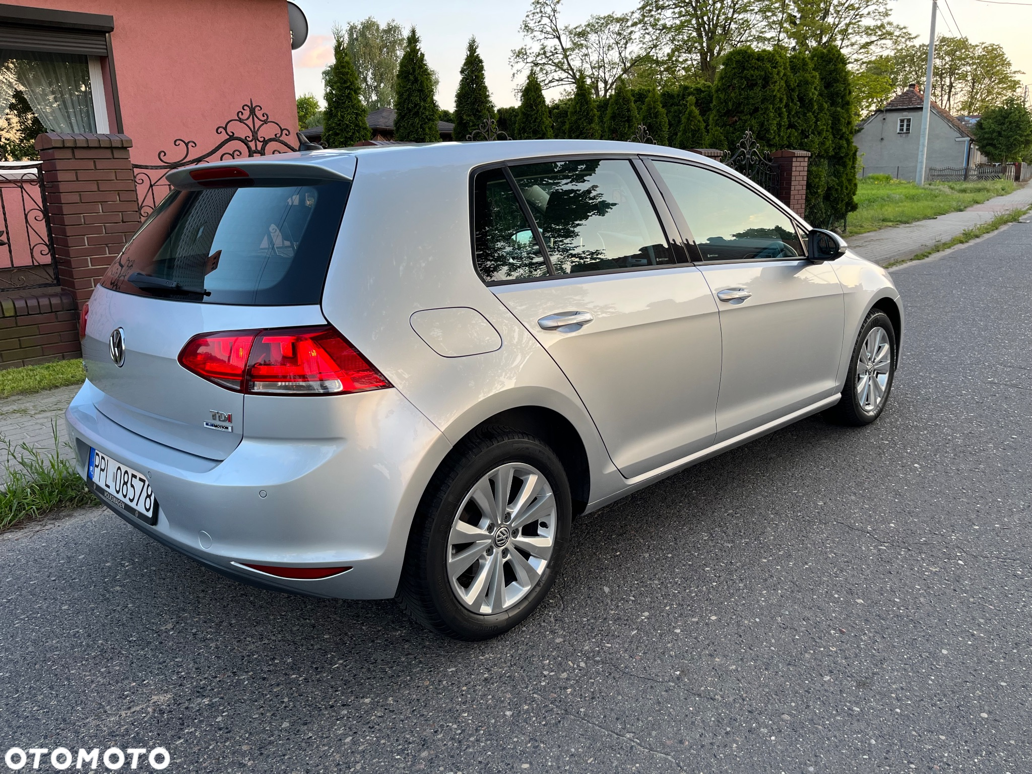 Volkswagen Golf 1.6 TDI BlueMotion Technology DSG Comfortline - 7