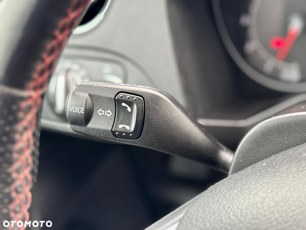 Ford S-Max 2.0 TDCi DPF Titanium X - 24