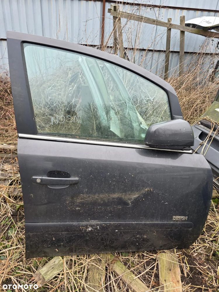 Drzwi prawe przednie OPEL ZAFIRA B