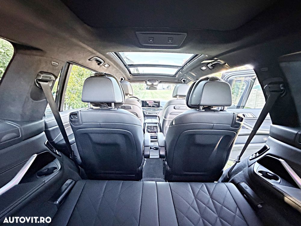 BMW X7 xDrive40i AT MHEV - 15