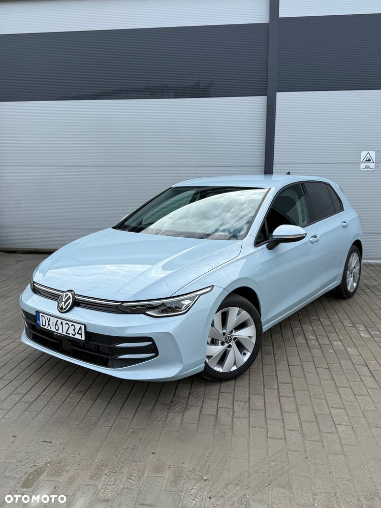 Volkswagen Golf 1.5 TSI Life - 1