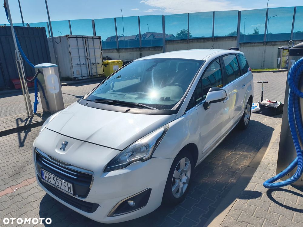 Peugeot 5008 HDI 150 Active - 5