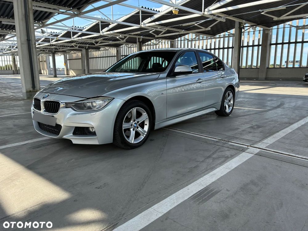 BMW Seria 3 328i xDrive - 3