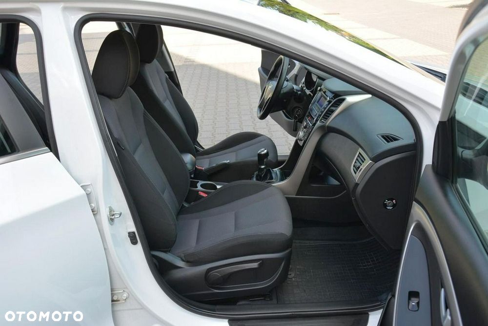 Hyundai i30 1.4 Comfort - 15