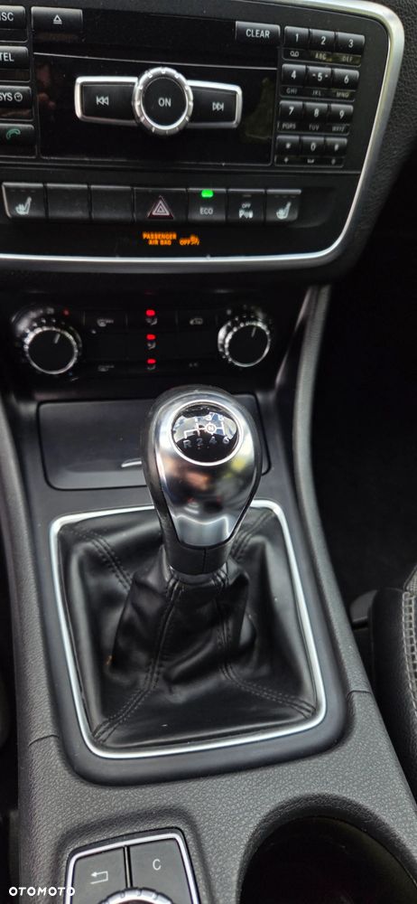 Mercedes-Benz GLA - 29