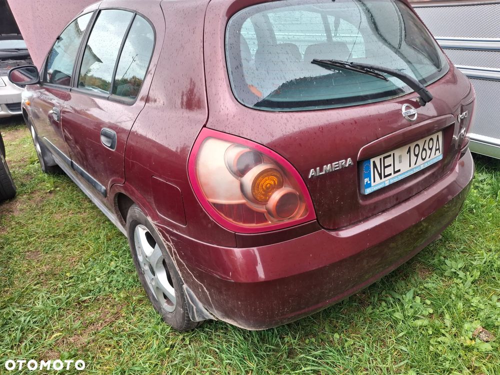 Nissan Almera 2004 photo 3