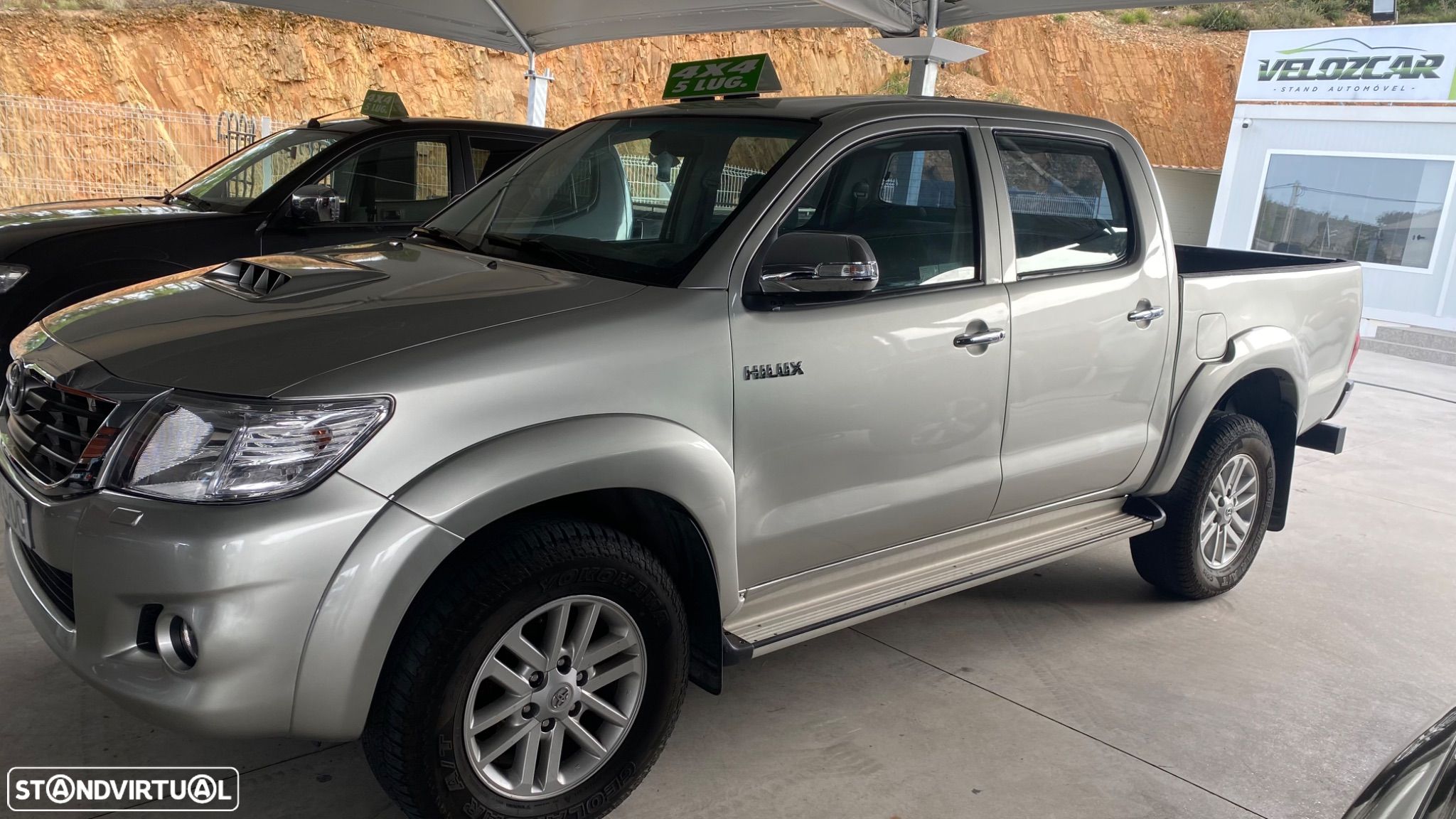 Toyota Hilux 3.0 D-4D 4WD CD Tracker CA+EP+Navi+PM - 1