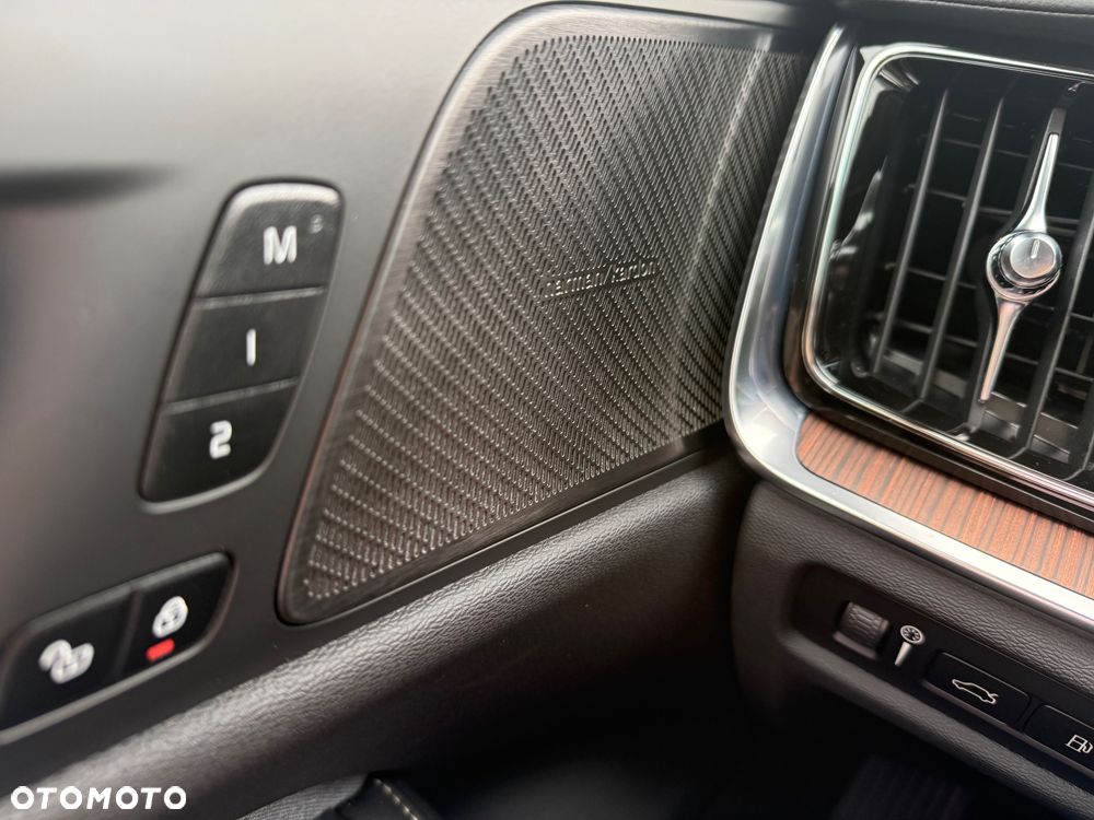 Volvo S60 - 32