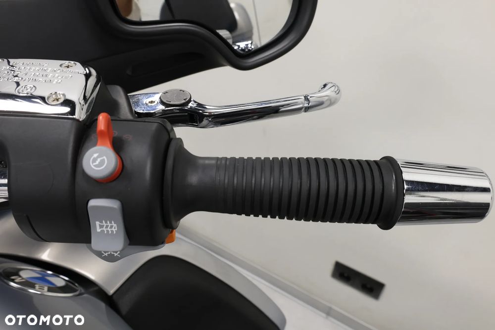 BMW R - 19