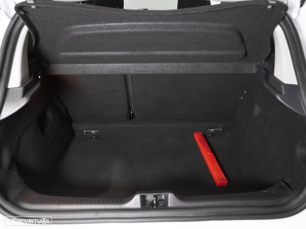 Renault Clio 1.5 dCi Zen — fotografia 11