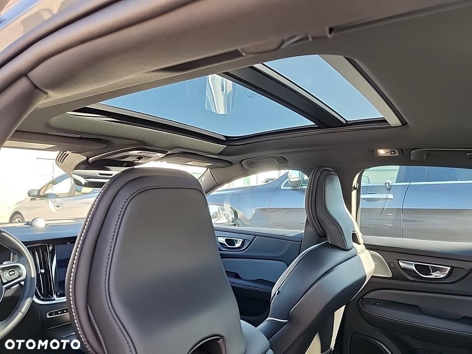 Volvo S60 T6 AWD Geartronic RDesign - 9