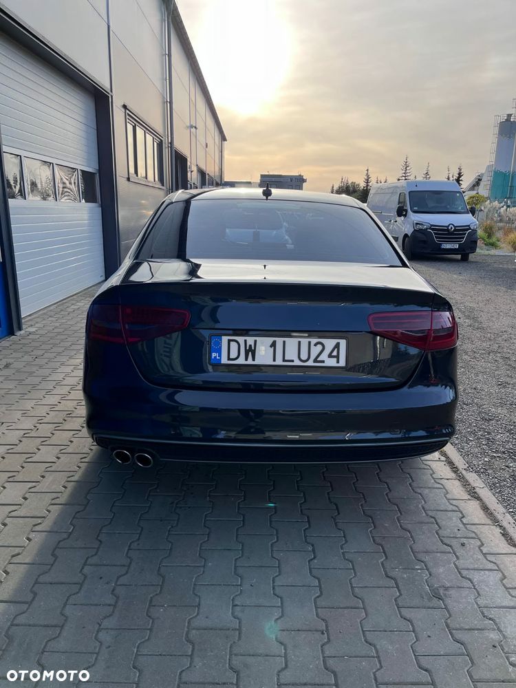 Audi A4 Limousine 2.0 TFSI Multitronic - 5