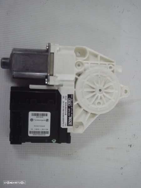 Motor De Elevador Tr Esq Audi A3 Sportback (8Pa) - 1
