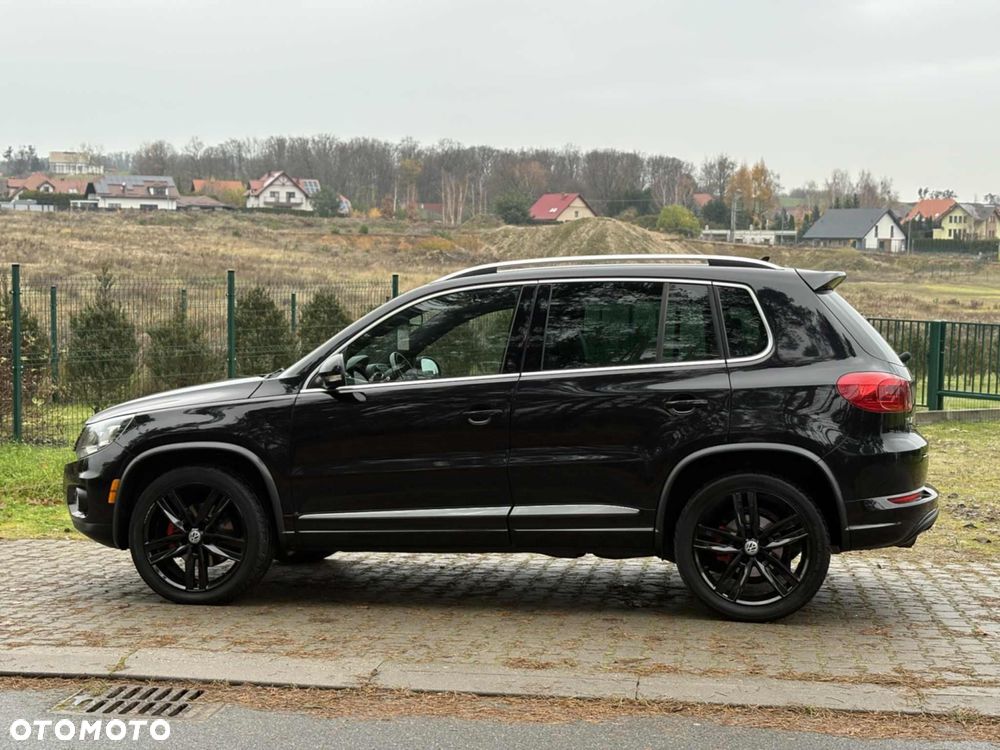 Volkswagen Tiguan - 12