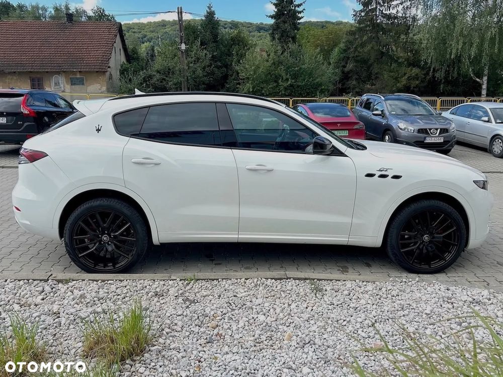 Maserati Levante Q4 - 6