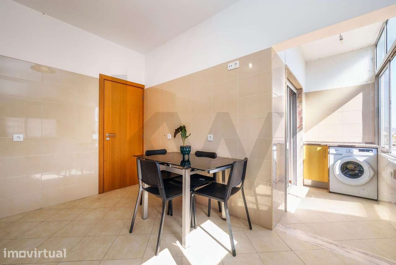 Apartamento T2 | Remodelado | Zona da Penha|  Faro - Grande imagem: 5/26