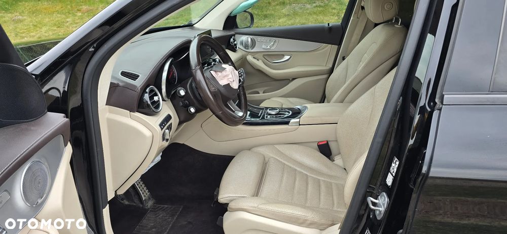 Mercedes-Benz GLC - 8