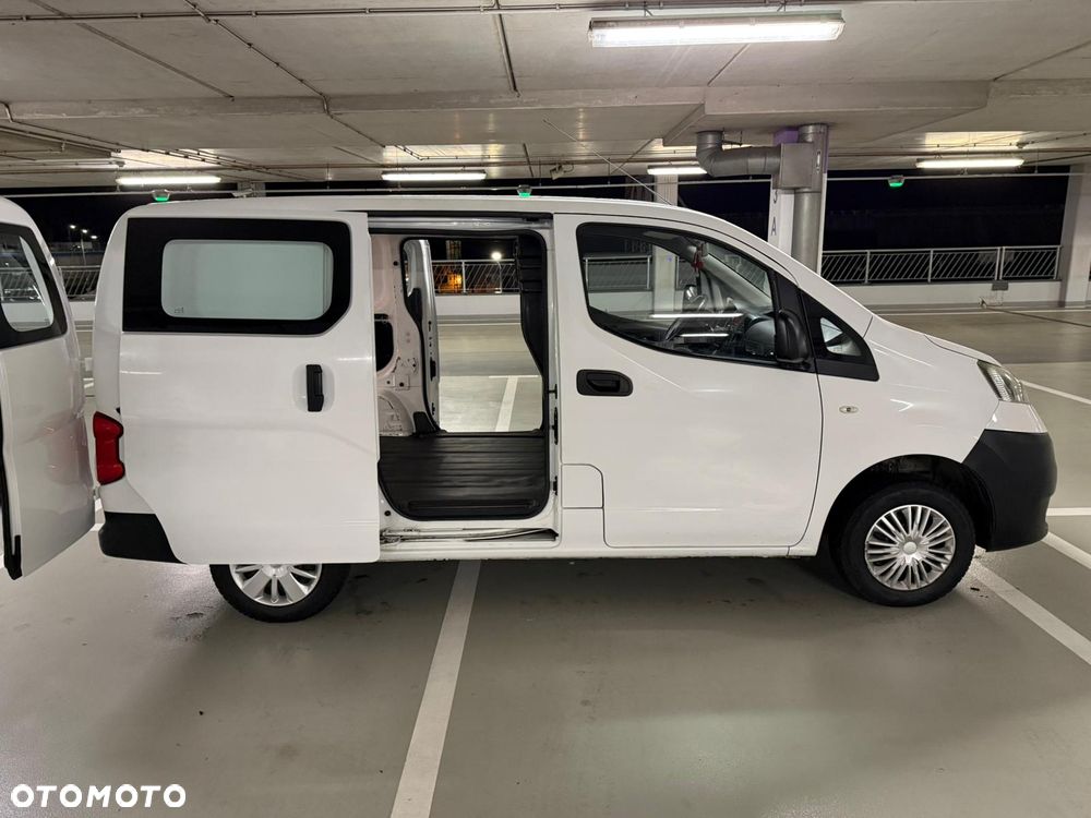 Nissan NV200 - 8