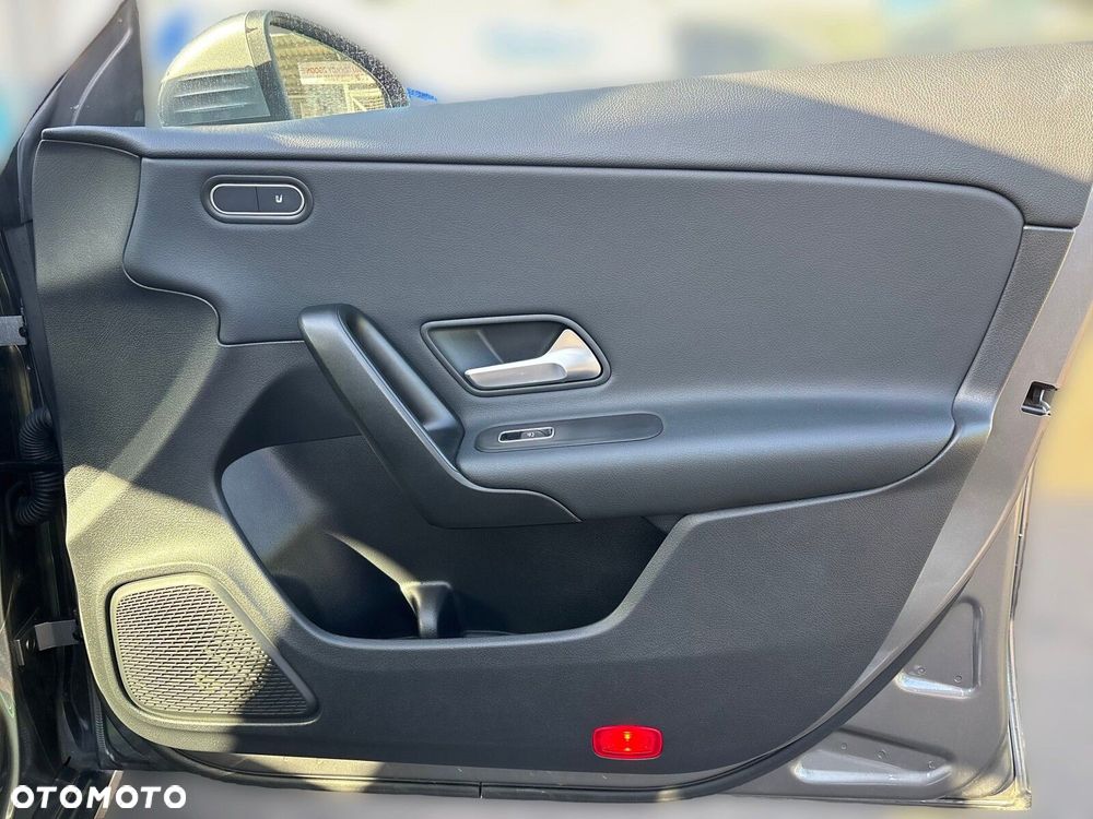 Mercedes-Benz CLA - 20