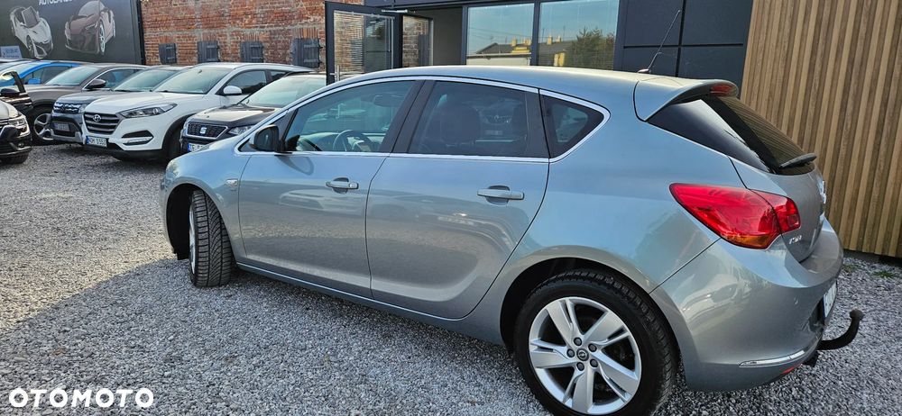 Opel Astra 1.4 Turbo ENERGY - 9
