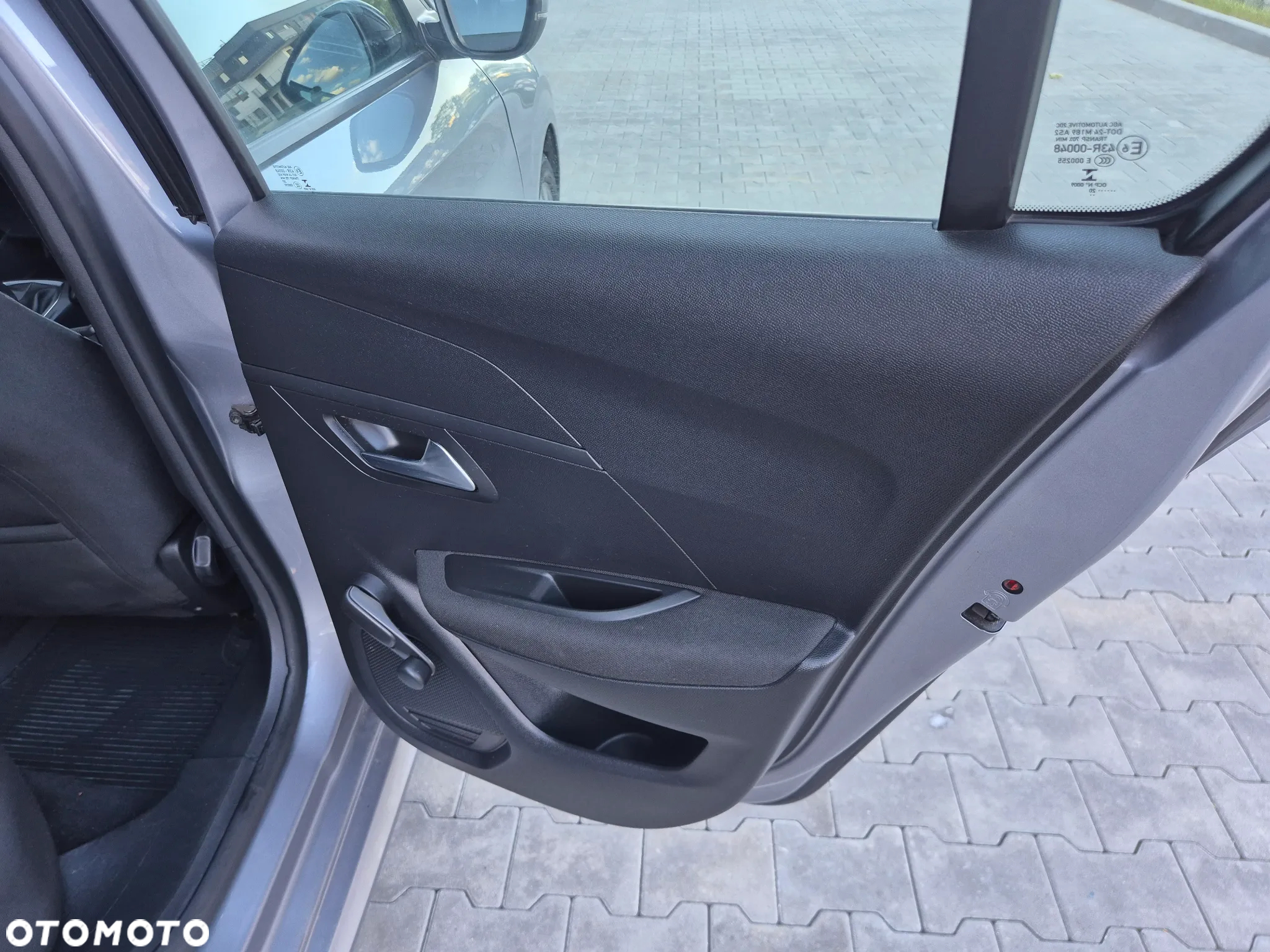 Peugeot 208 1.2 PureTech Active S&S - 19