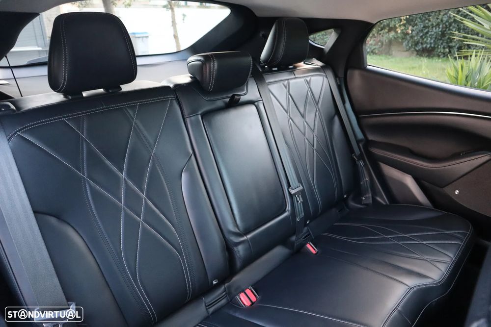 Ford Mustang Mach-E Standard - 27