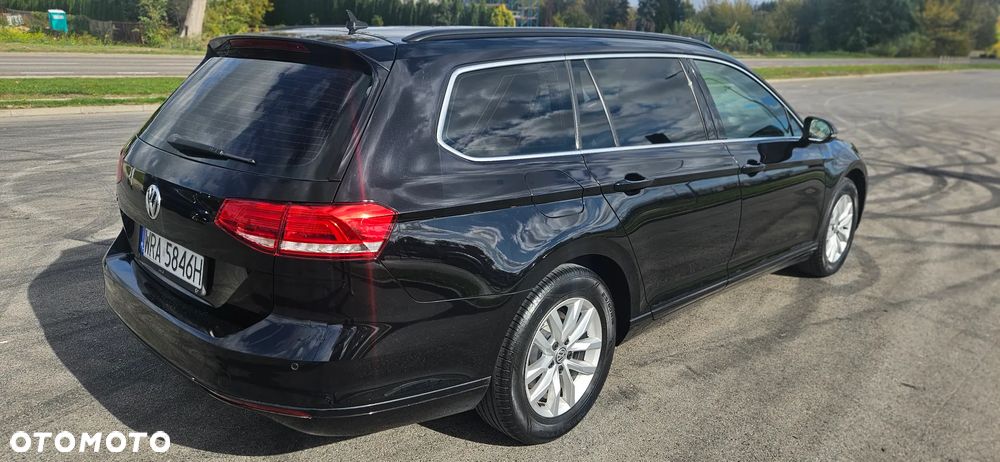 Volkswagen Passat - 9