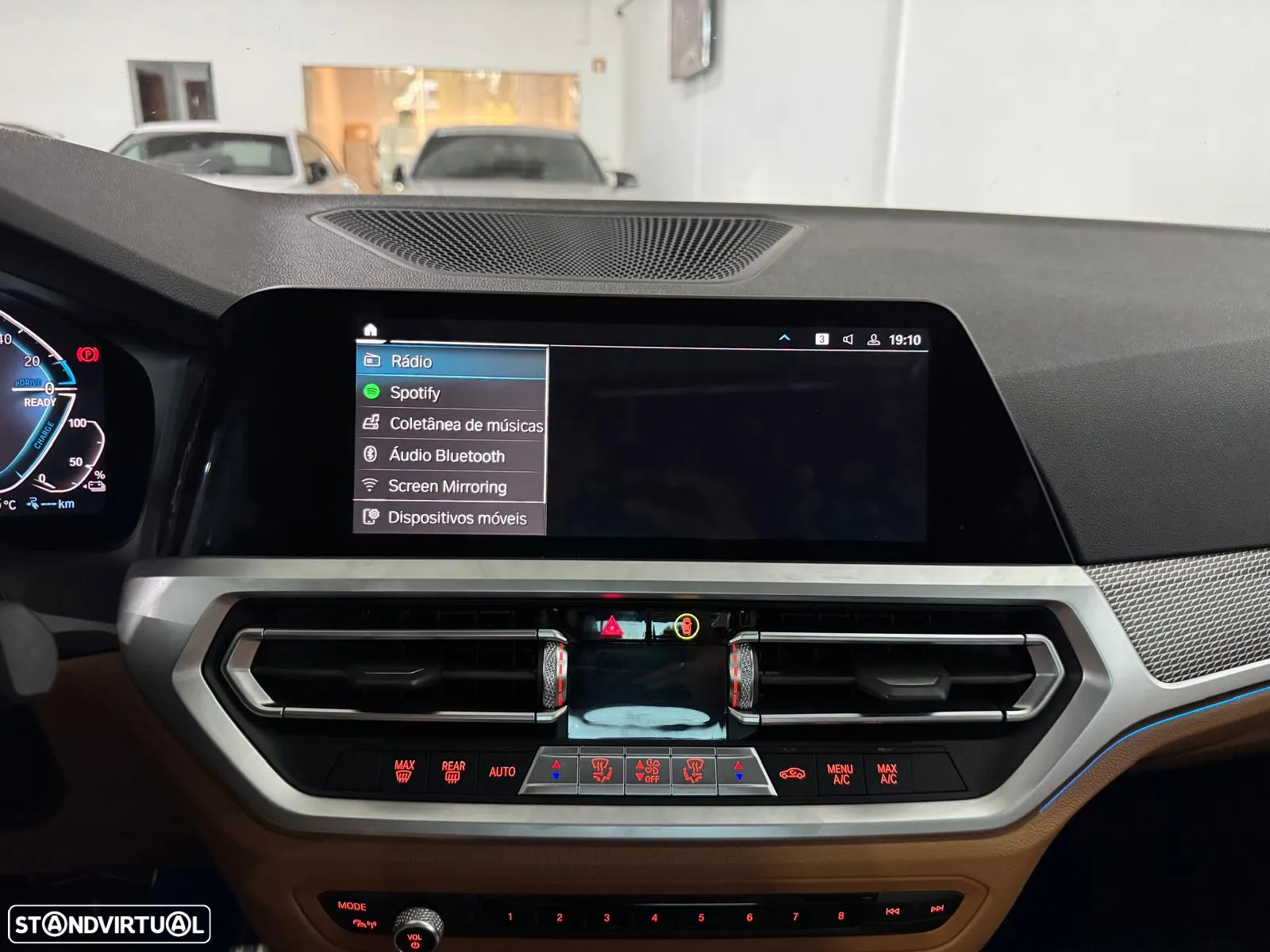 BMW 330 e Pack M Auto - 25