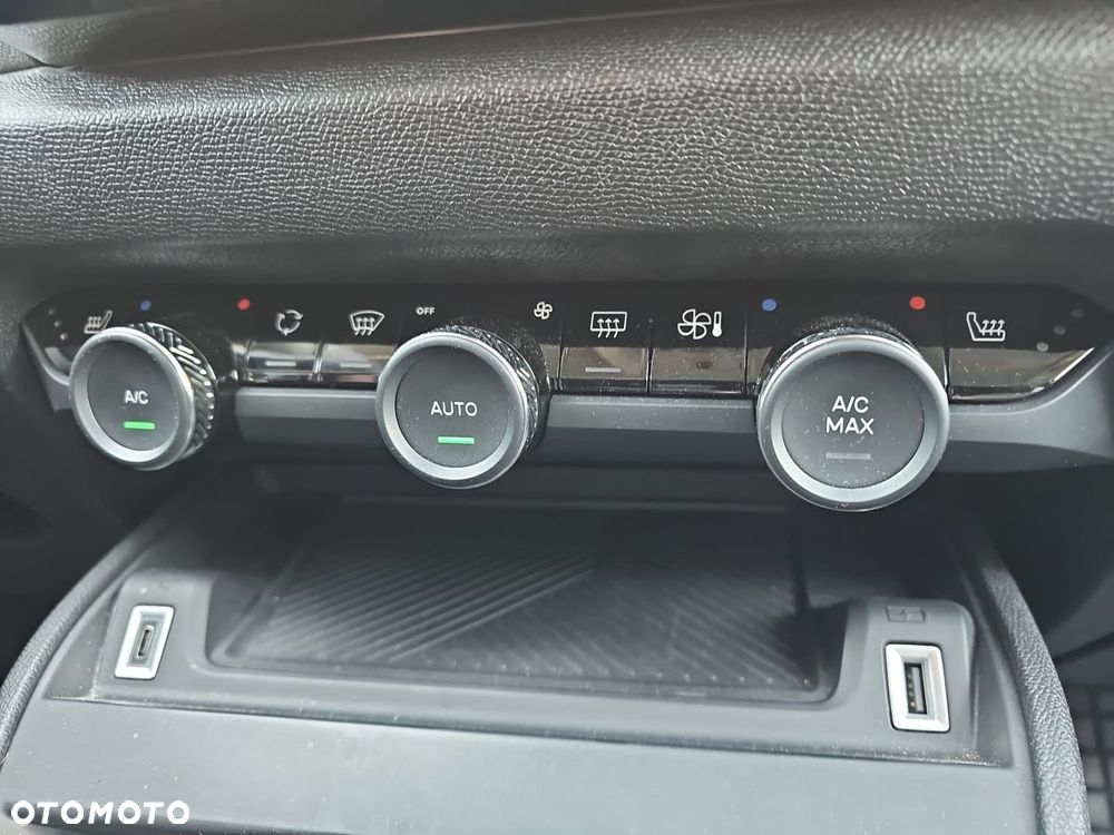 Citroën C4X - 28