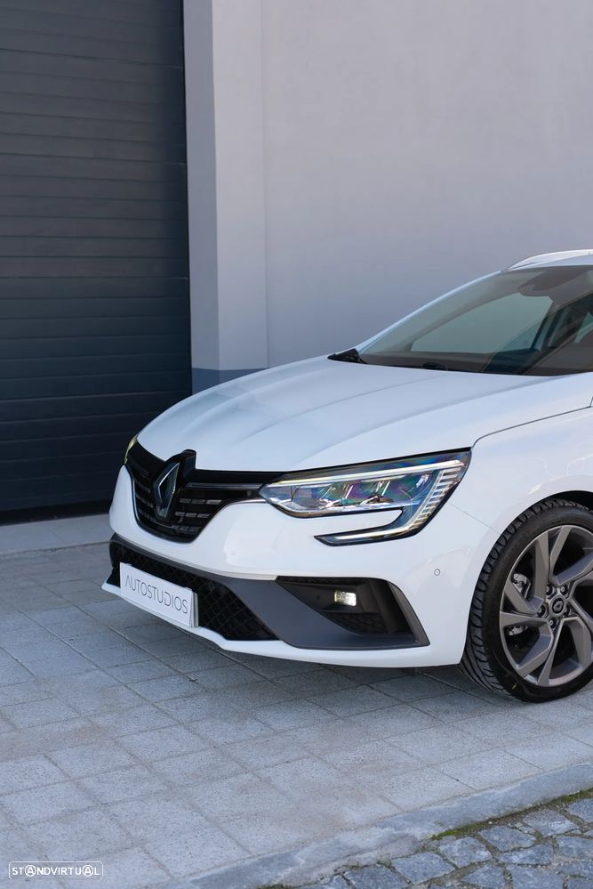 Renault Mégane Sport Tourer 1.6 E-Tech Plug-In Hybrid R.S. Line - 11