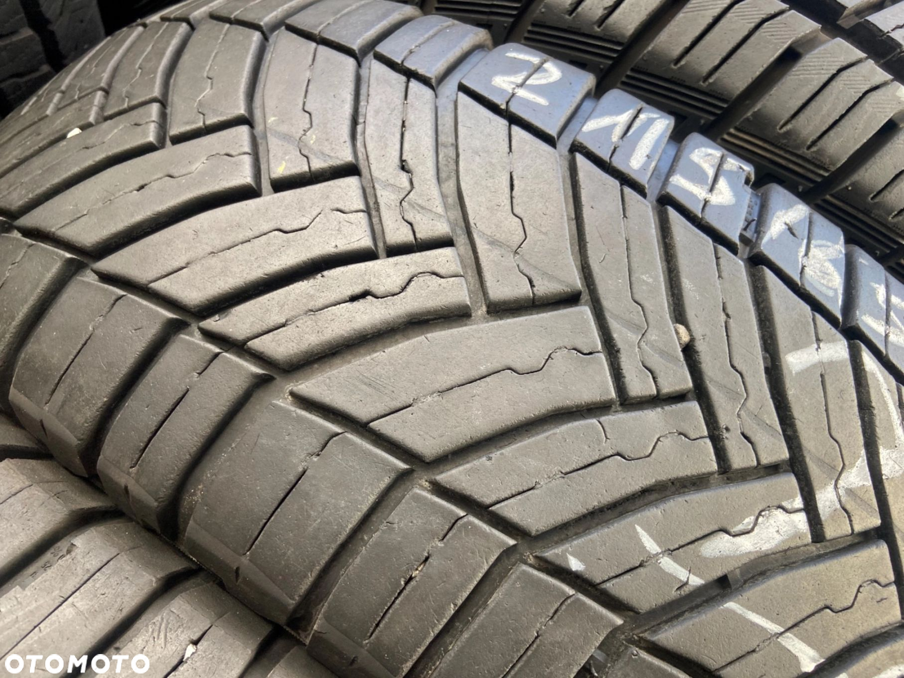 215/65/16C Michelin CrossClimate_6mm_2szt_(285) - 3