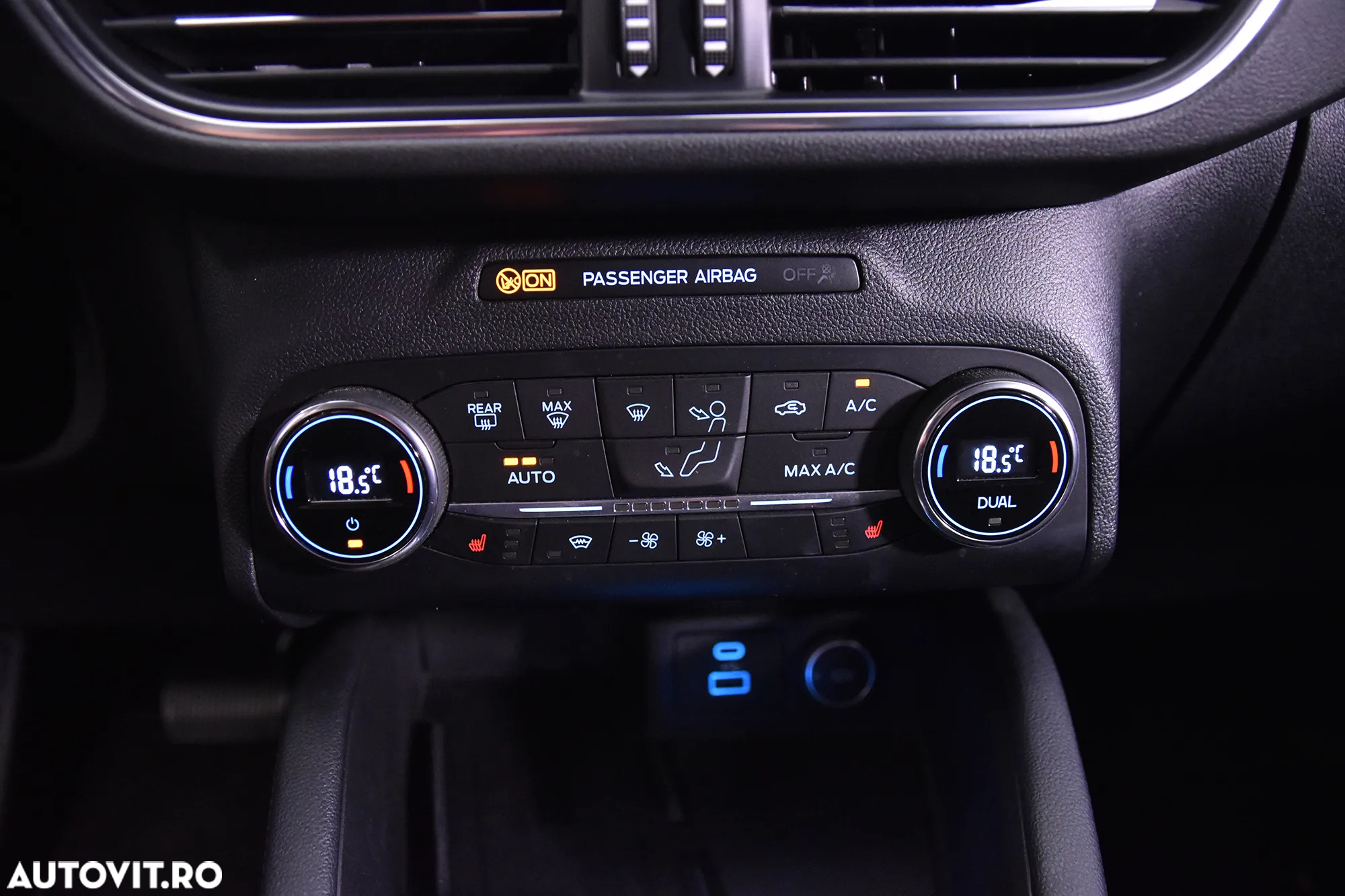 Ford Kuga - 18