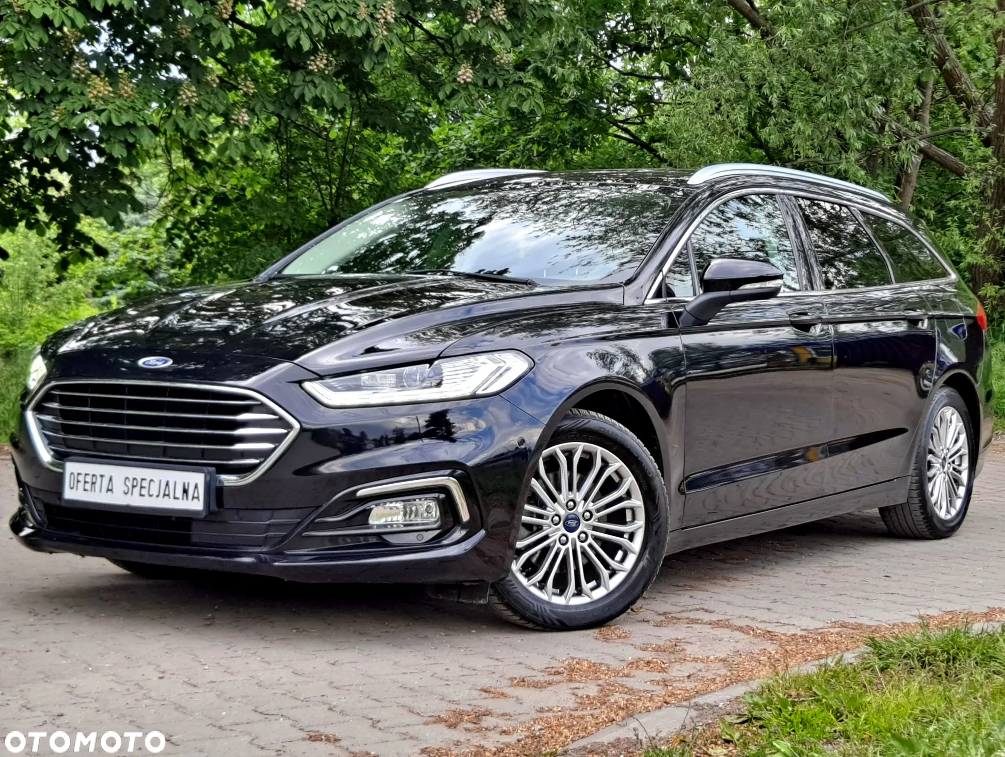 Ford Mondeo - 37