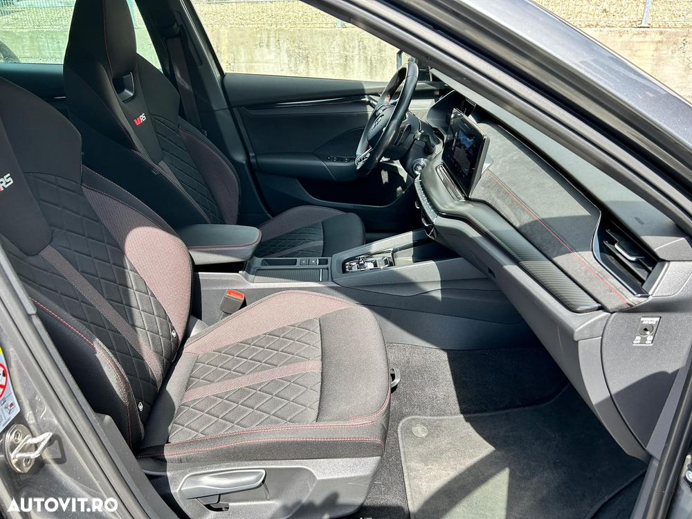 Skoda Octavia 2.0 TSI DSG RS - 6